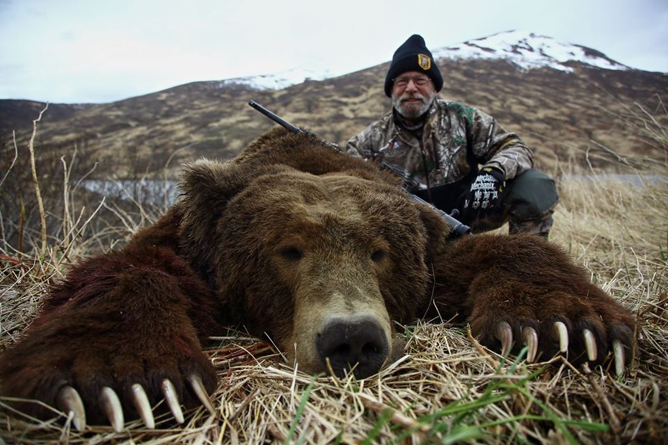 best bear hunting trips