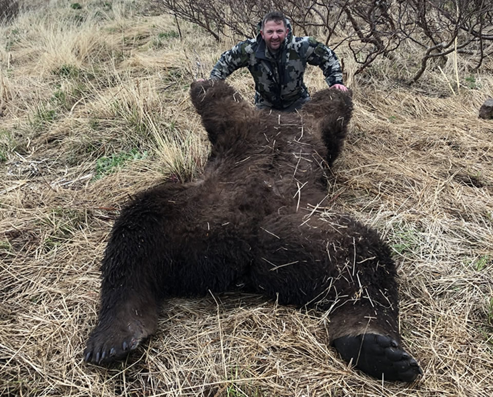 Alaska Peninsula Bear Hunting Guides Arctic North Guides 0623